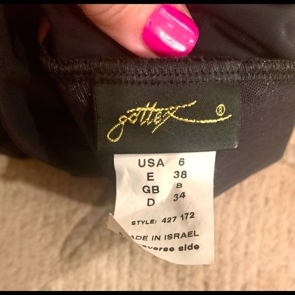 Gottex Embroidered Swimsuit,Unique Design, 6 - Picture 7 of 9